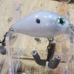 White silver small square bill #69